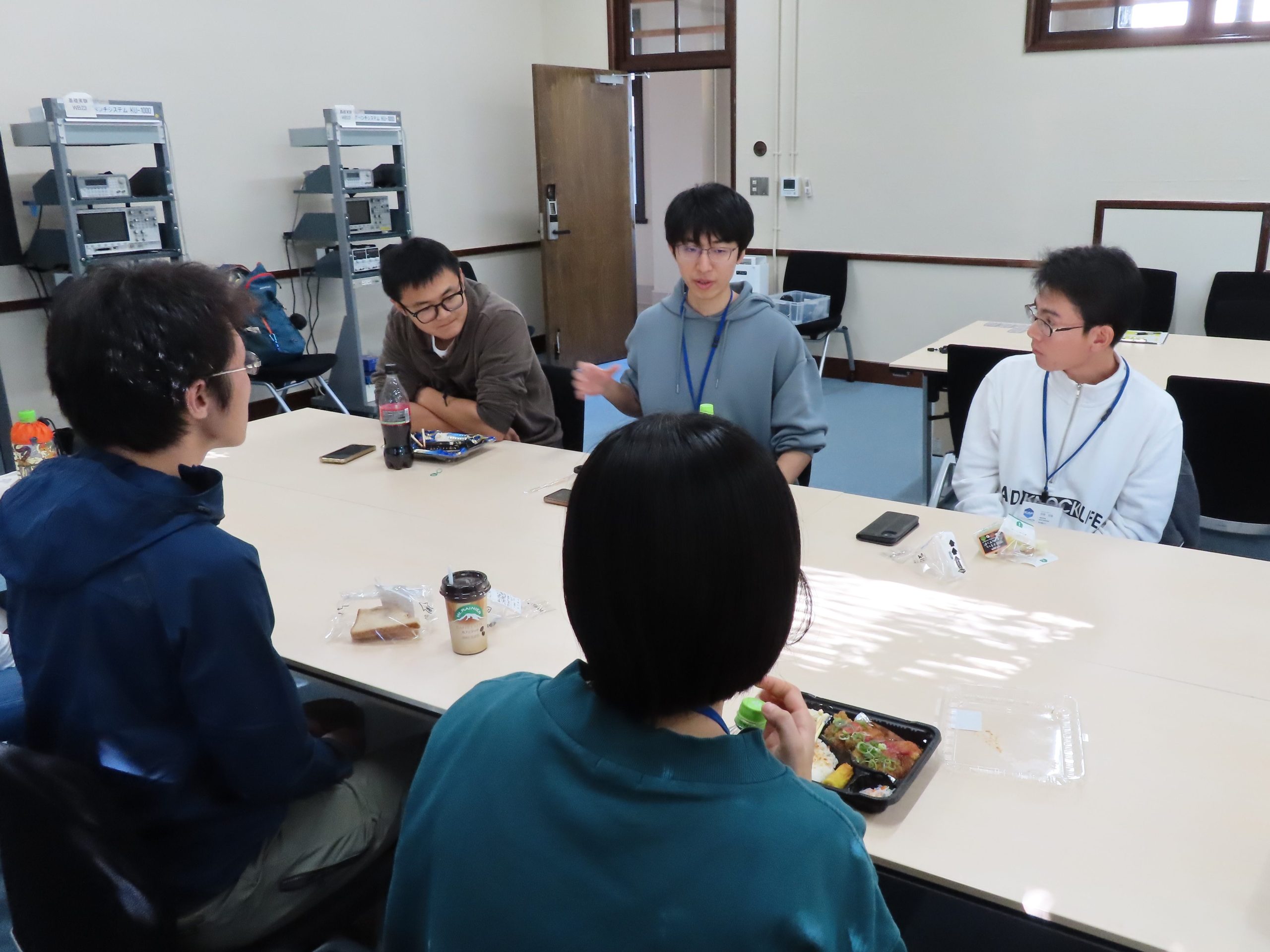 ランチョンミーティングを開催